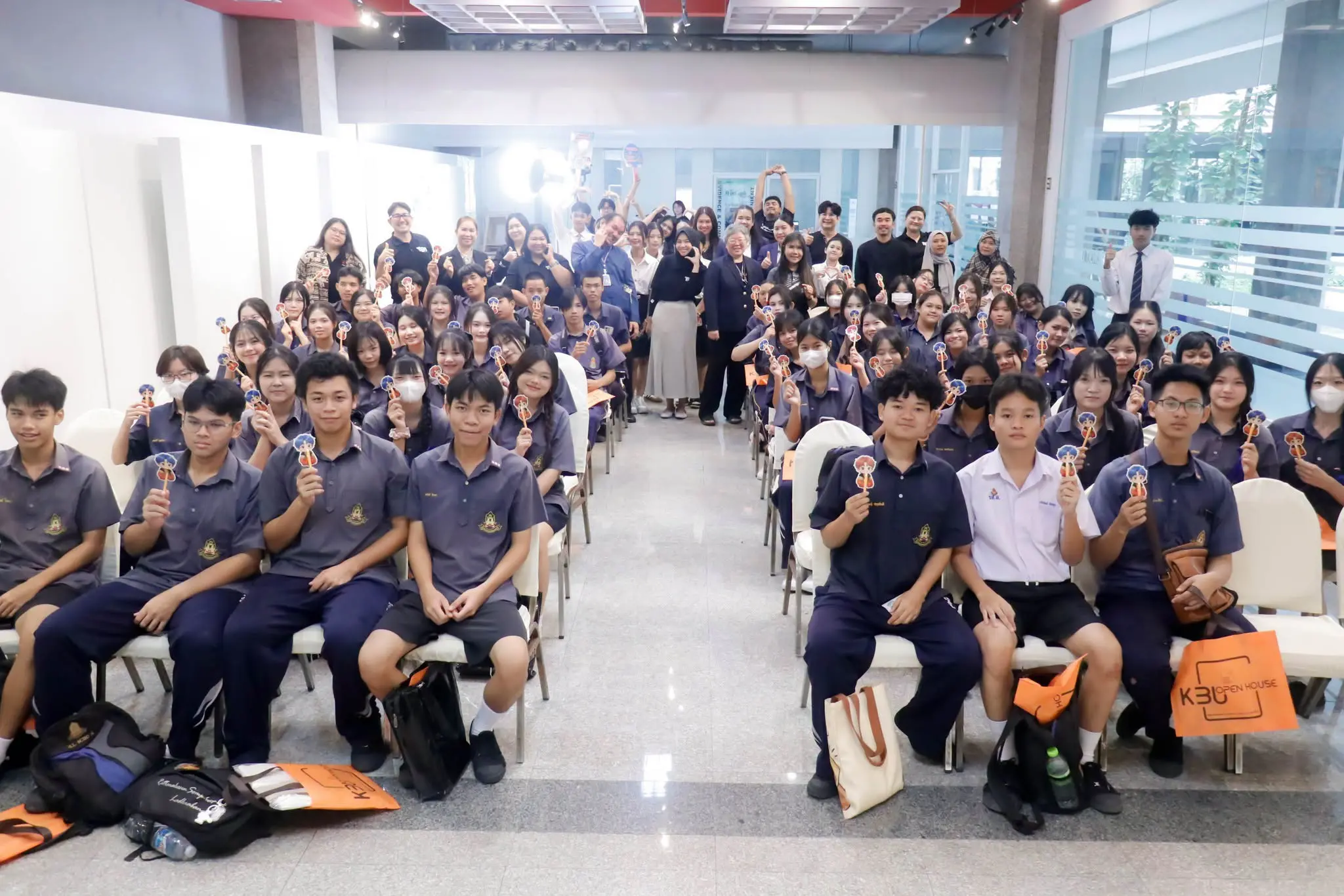 ต้อนรับนักเรียน ม.ปลาย เข้าดูงาน KBU